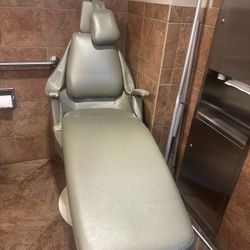 Dental Patient Chair Or Tattoo Chair $400
