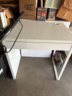 Desk with add on cabinet