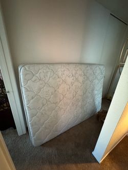 Free full Size Mattress