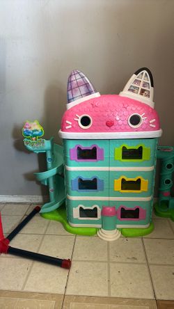 Gabby’s Dollhouse