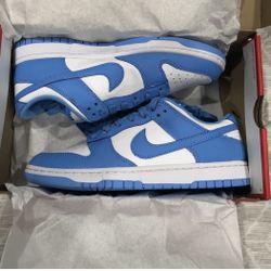 Dunk Low Unc ( Never Worn)