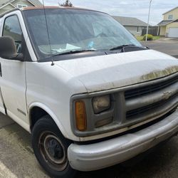 1999 Chevrolet Express