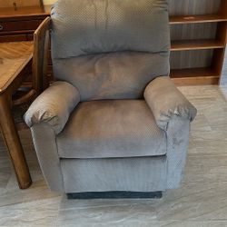 Recliner