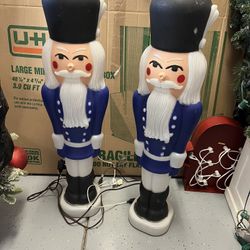 Vintage Blow Mold Soldiers 