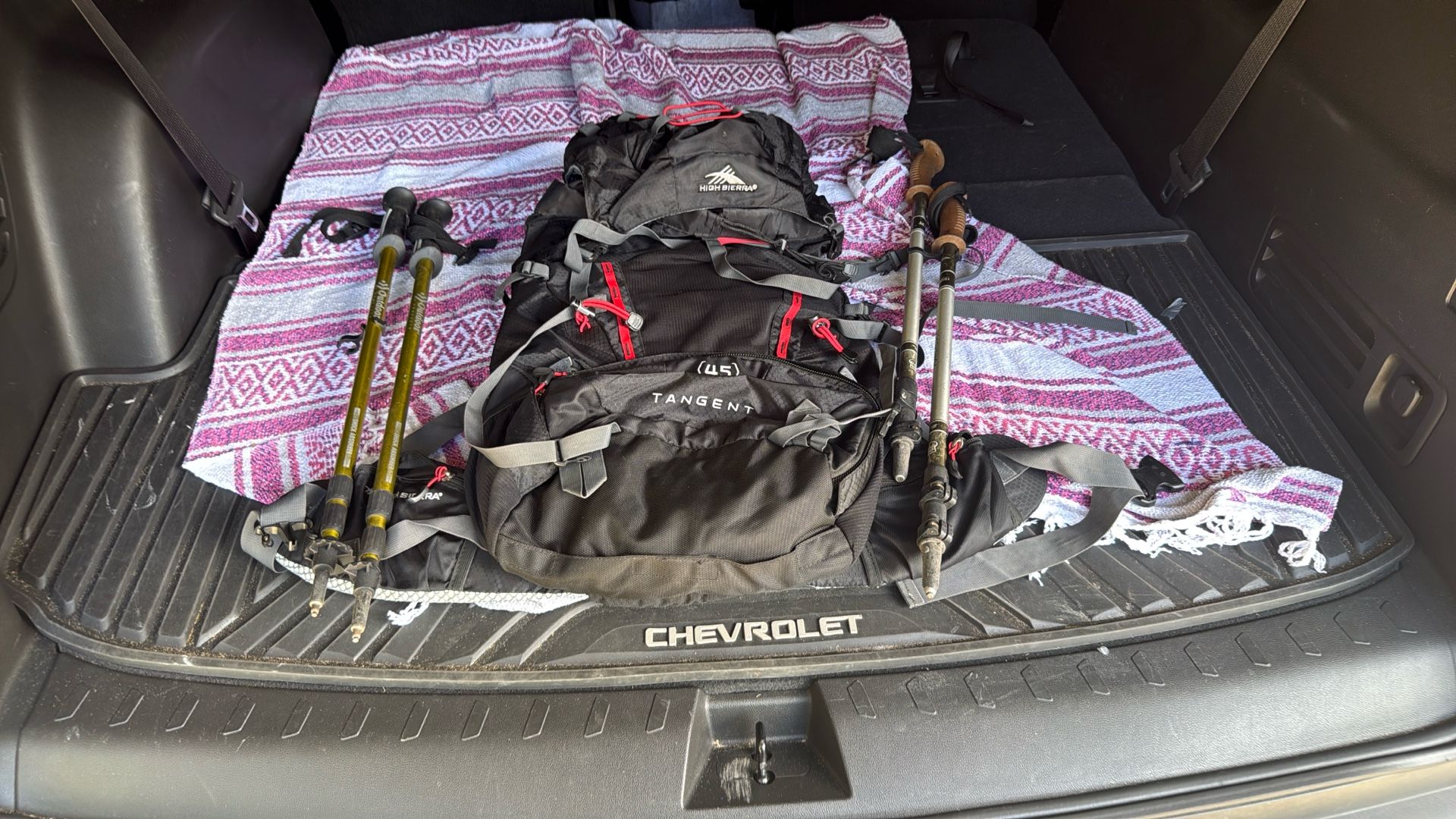 Hiking Backpacking Backpack +2 Sets Of Walking Sticks