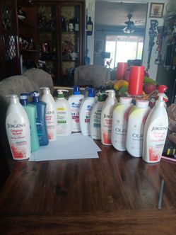 Hygiene aveeno bodywash and lotion, 4 jergens lotion,2  head & shoulders shampoo, 2 Olay bodywash, 2 Vaseline lotion 12 bottles