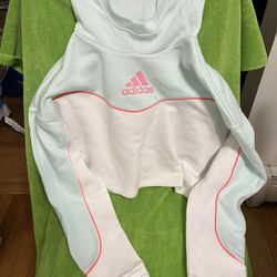 Womens Large Adidas 1/2 Hoodie