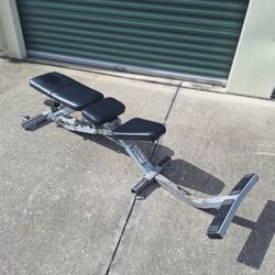 Hammer strength 
Adjustable weight bench