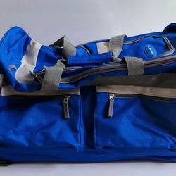 22 "  8  Pocket Rolling Travel Duffel Bag- NEW- ROYAL BLUE- Boeing Brand