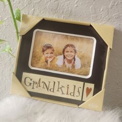 New View Black Frame 