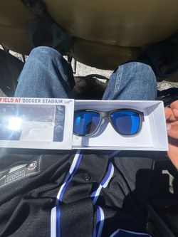 Dodger gift glasses