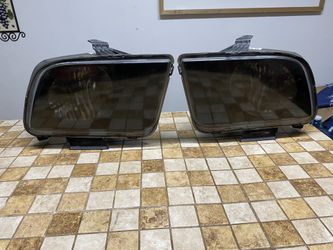 2006 mustang headlights