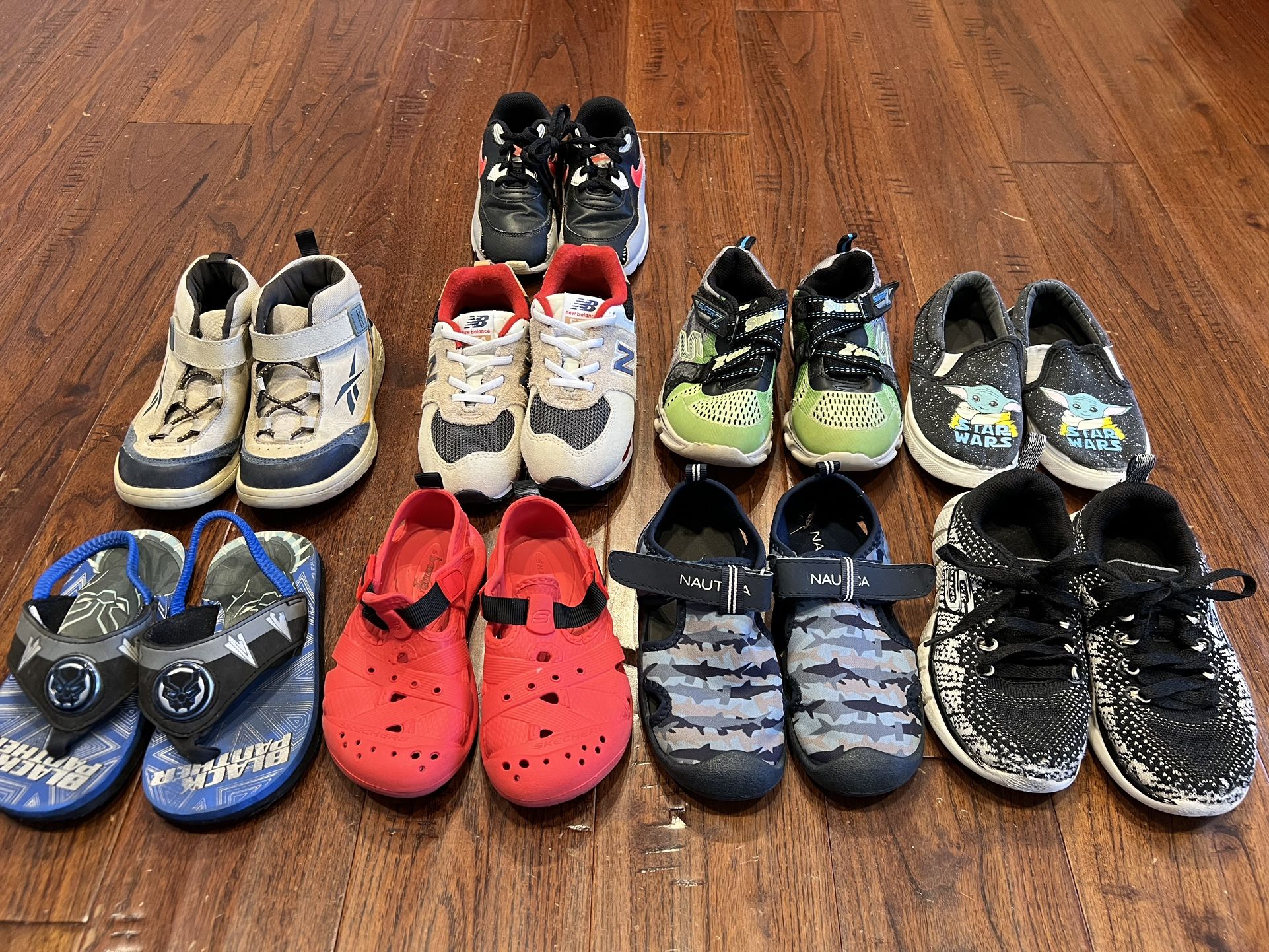 Boys Shoes Lot Size 10