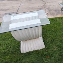 Ceramic and Glass End table 