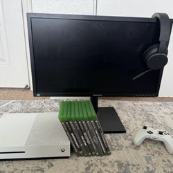Xbox One And Monitor 
