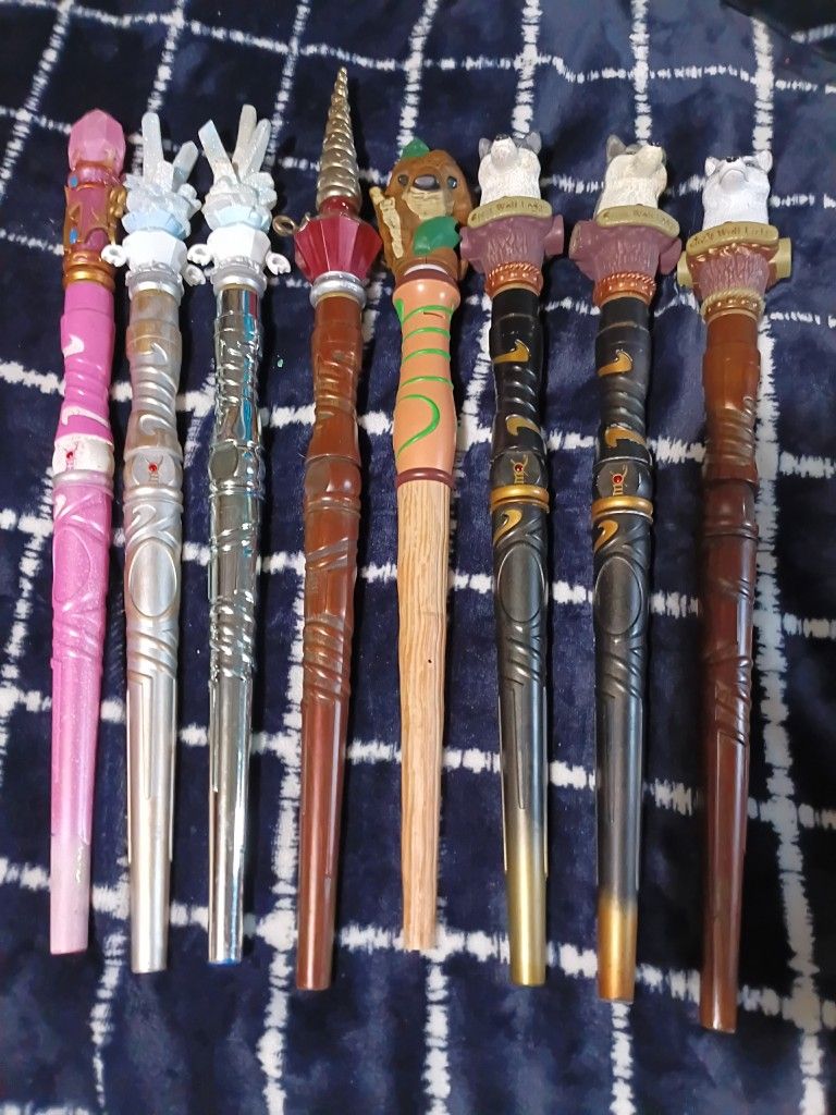 Great Wolf Lodge Wands With Special Toppers