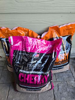 Traeger Wood Pellet Grill + 3 Bags of Pellets Included!