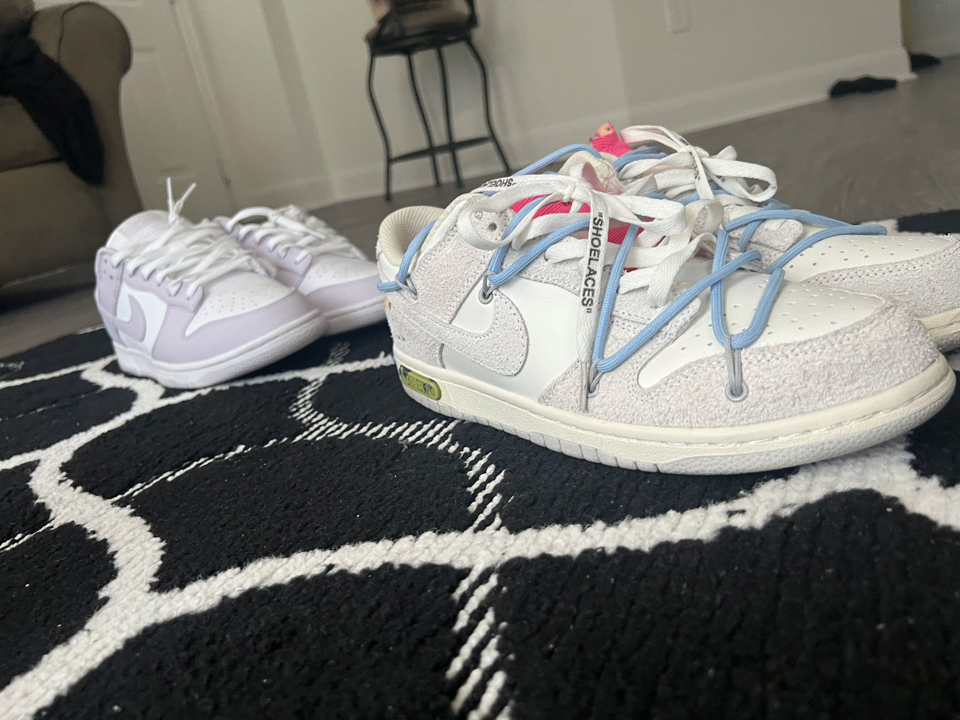 OFF-WHITE DUNKS