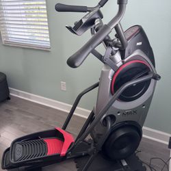 Bowflex Elliptical Max Trainer M5