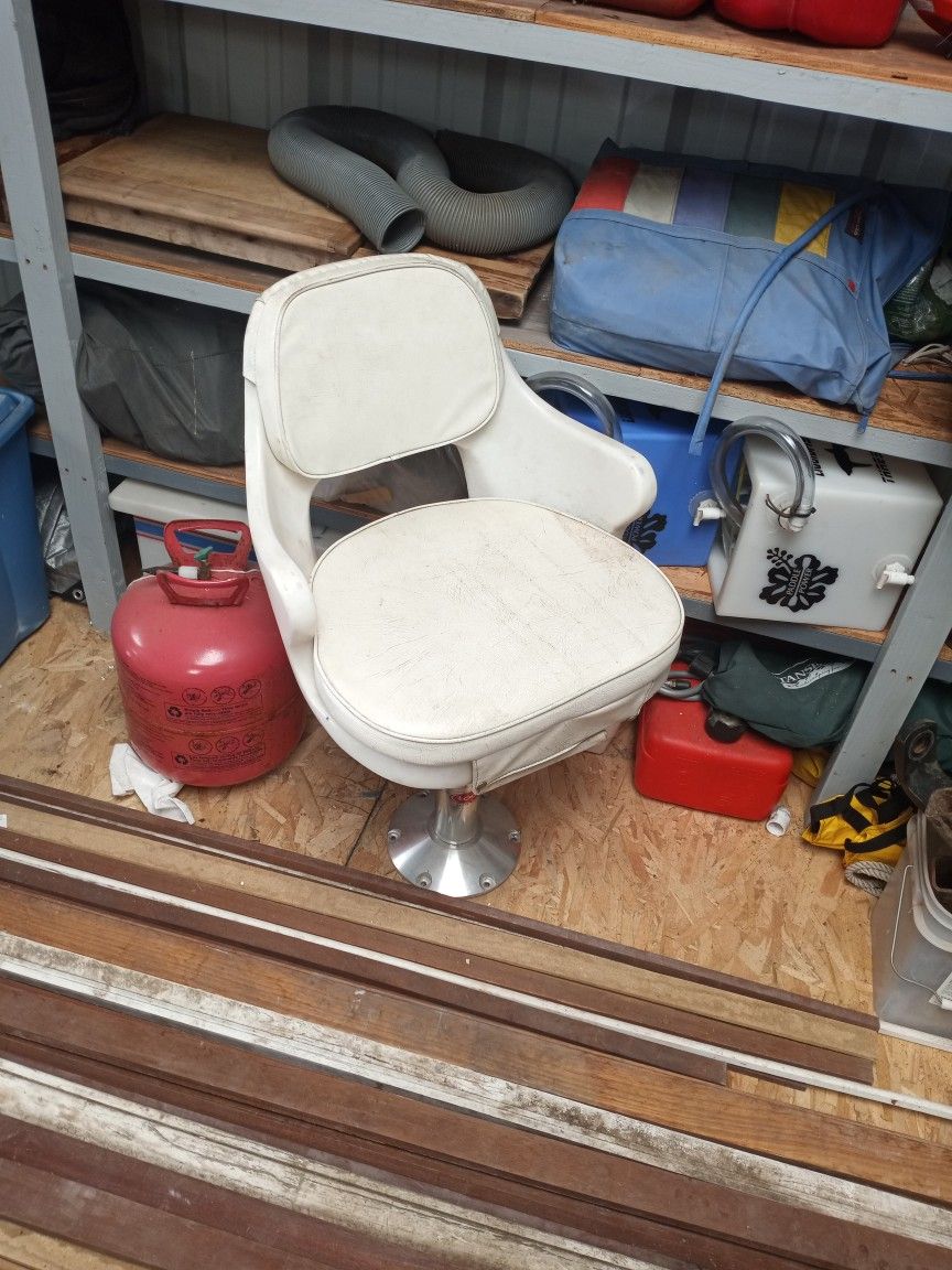 Boat CAPTAINS CHAIR