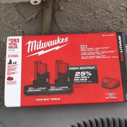 Milwaukee M12 -2 -5.0 -Battery And Charging 