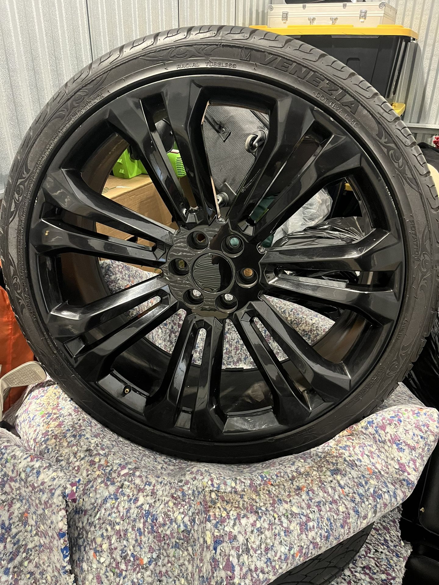 26 In Rim Replicas