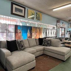 Sectional In Stock For Immediate Delivery 