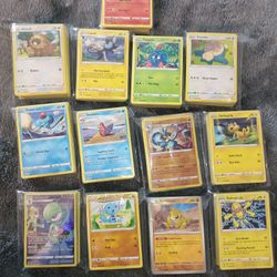 Lot Of 650  Pokémon Cards From Various Sets 
