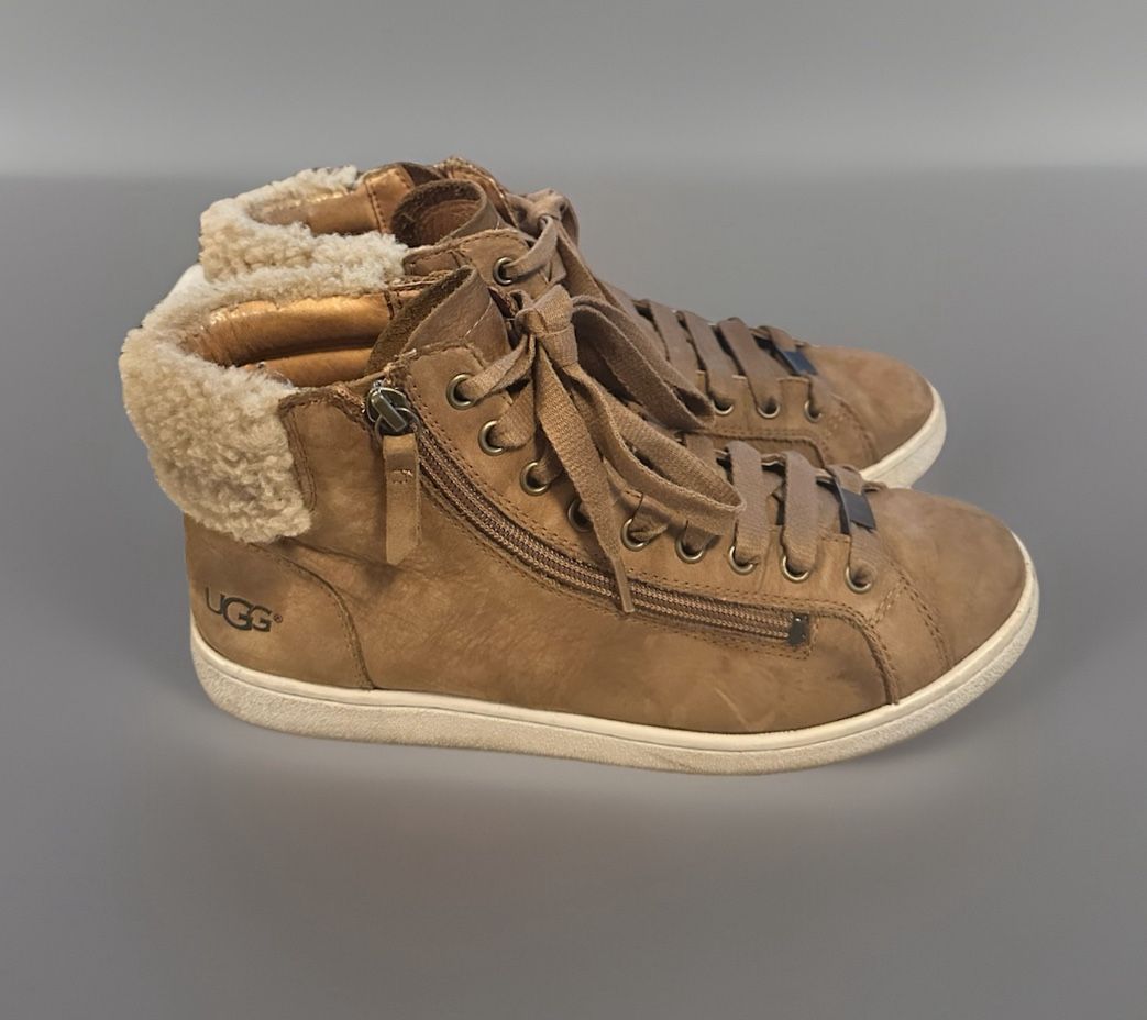 UGG Women's Olive High-Top Leather Sneakers Size 10