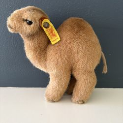 Steiff Trampy Camel 6” With Ear Tag
