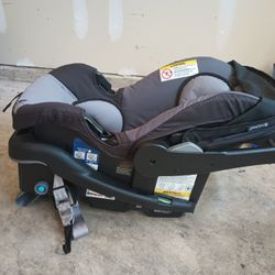 Infant Car Seat BabyTrend