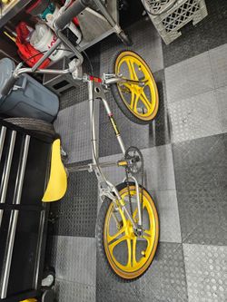 Stranger Things Mongoose bmx Bike bicycle