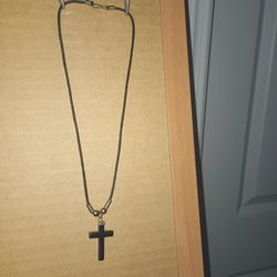 Necklace (Black)