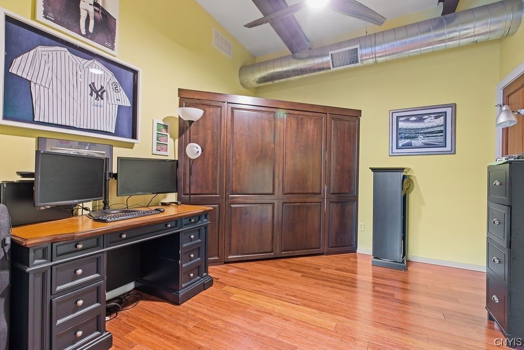 Murphy Bed Full Sized Corner Mount Quality Built