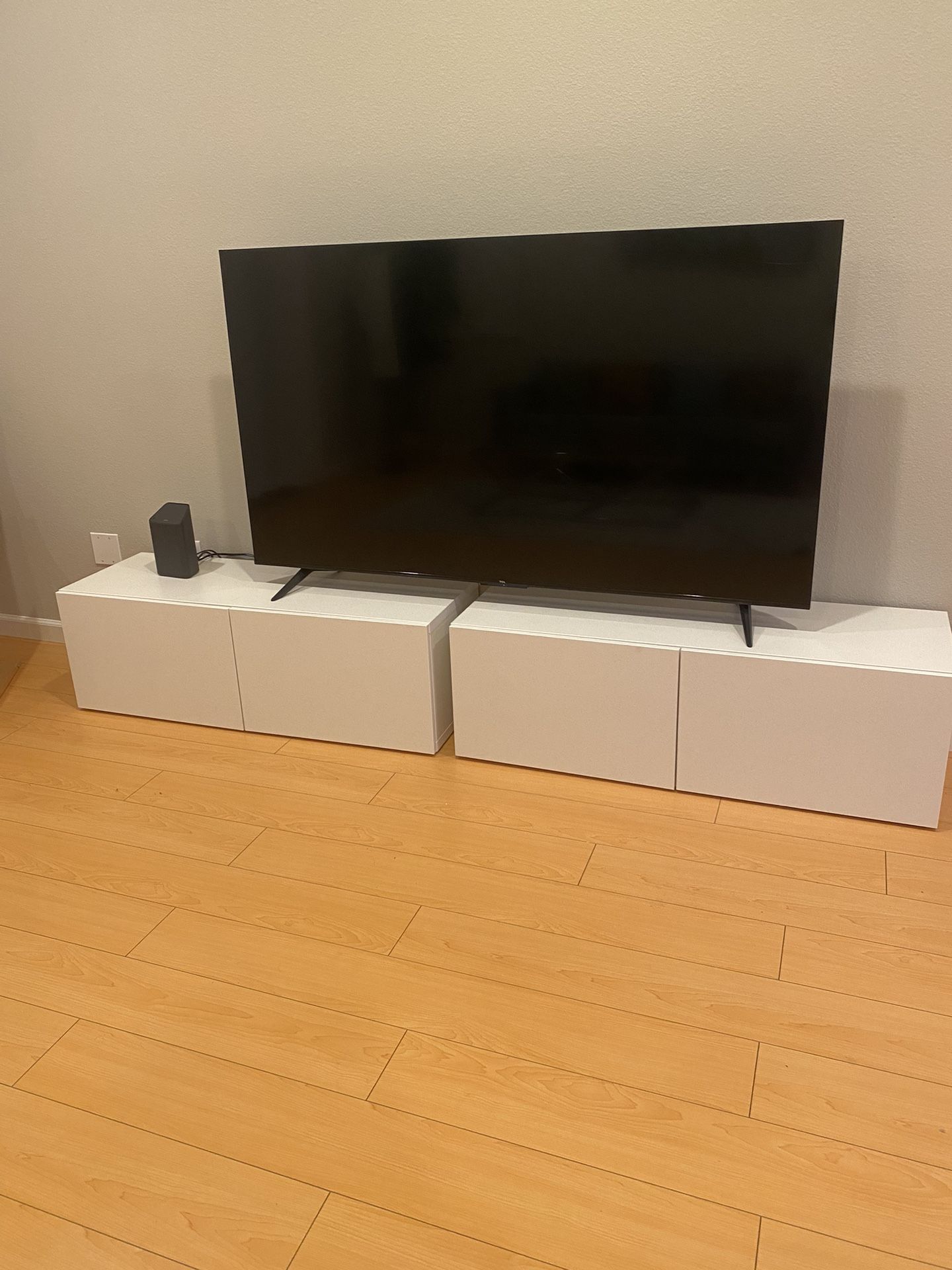 70 Inch TLC Smart TV