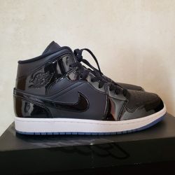 Air Jordan Retro 1 Mid Space Jam Edition.  Size 11 Men's 