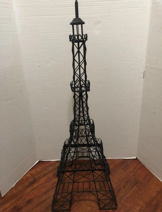 Eiffel Tower 