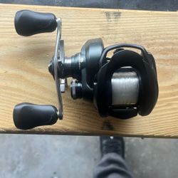 Shimano Curado MGL Bait Caster 151HG