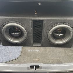 Skar Dual 12” Subwoofers With Amplifier