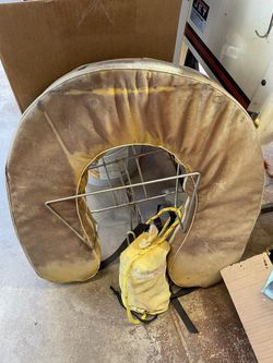 Horseshoe Buoy And Holder