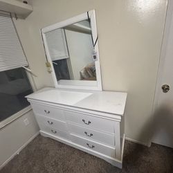 Used Furniture *Must Go* Move Out Sale