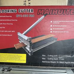 13” Heavy duty flooring cutter, Cuts anything from Engineered to WPC Flooring, Very nice