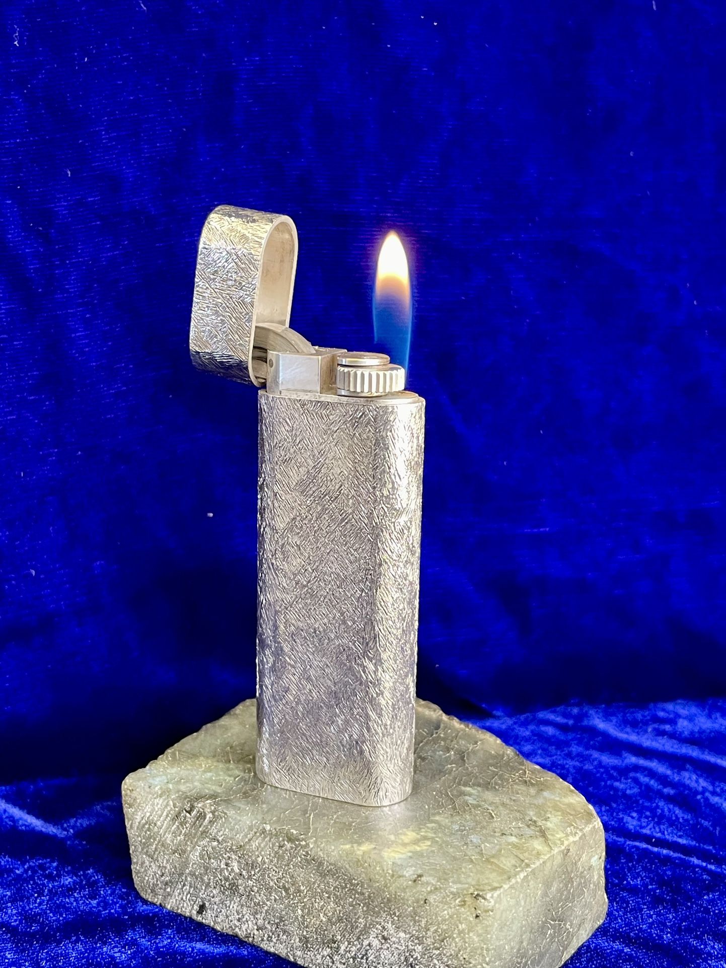 Vintage Brushed Silver Mint Condition Cartier Lighter Works 1 Year Warranty 