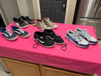 5 pairs of men’s shoes (sold as a bundle only = all for $25)