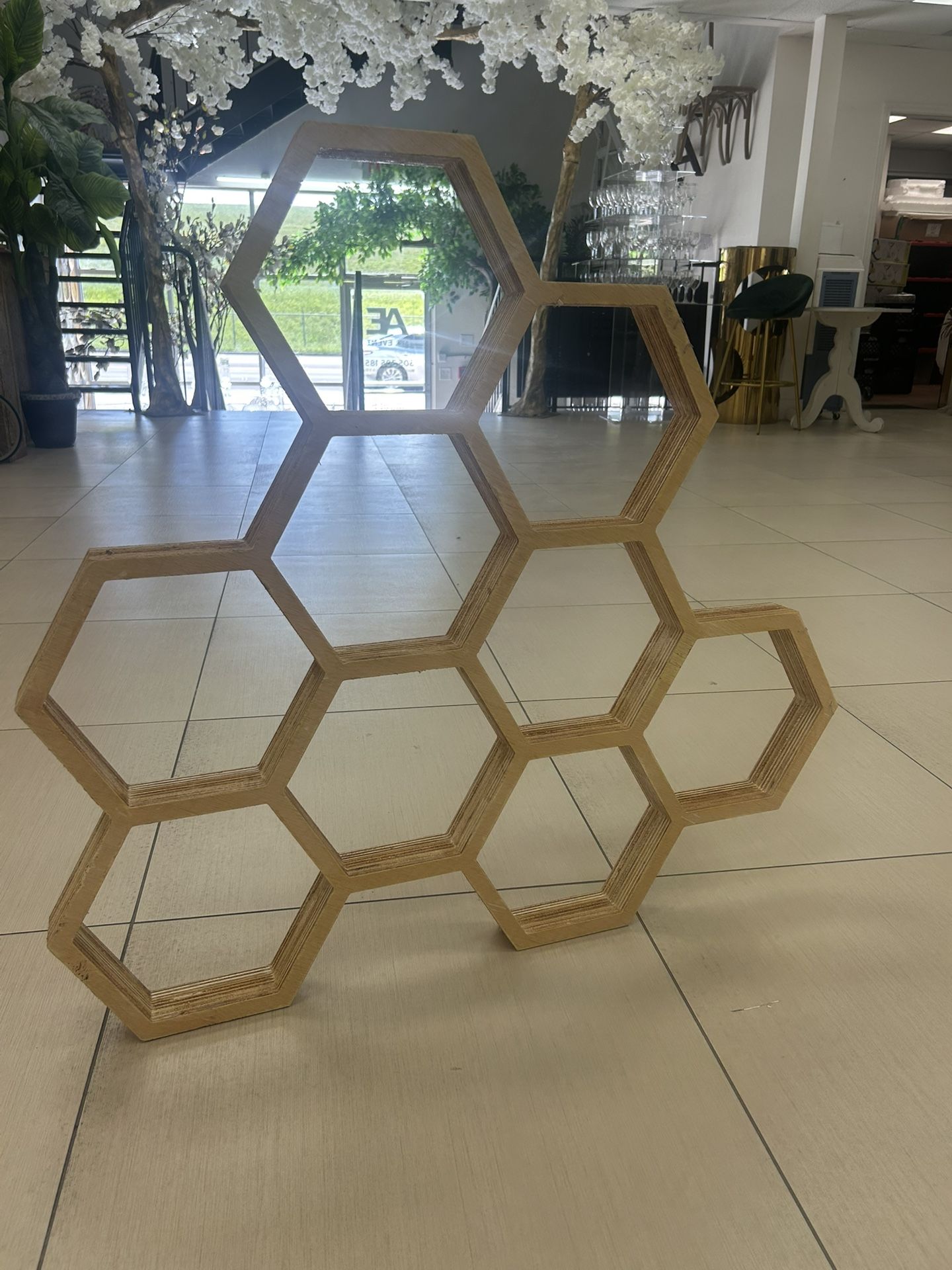 Honeycomb Structure 3x3ft