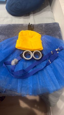 Minion costume
