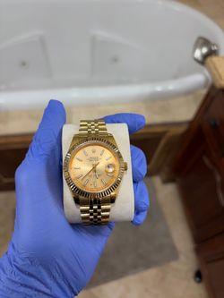 Men’s Luxury watch