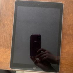 iPad 6th Generation 32GB