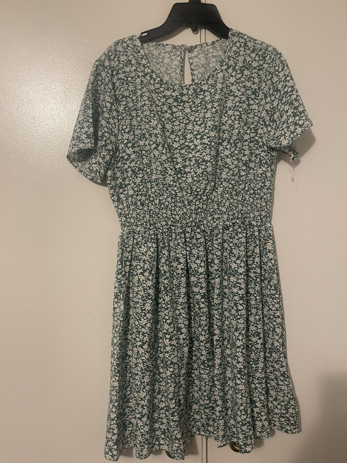 Green Sundress Size Medium