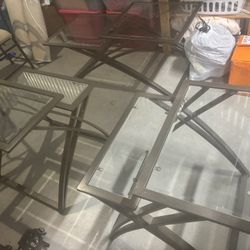 3 Living room tables